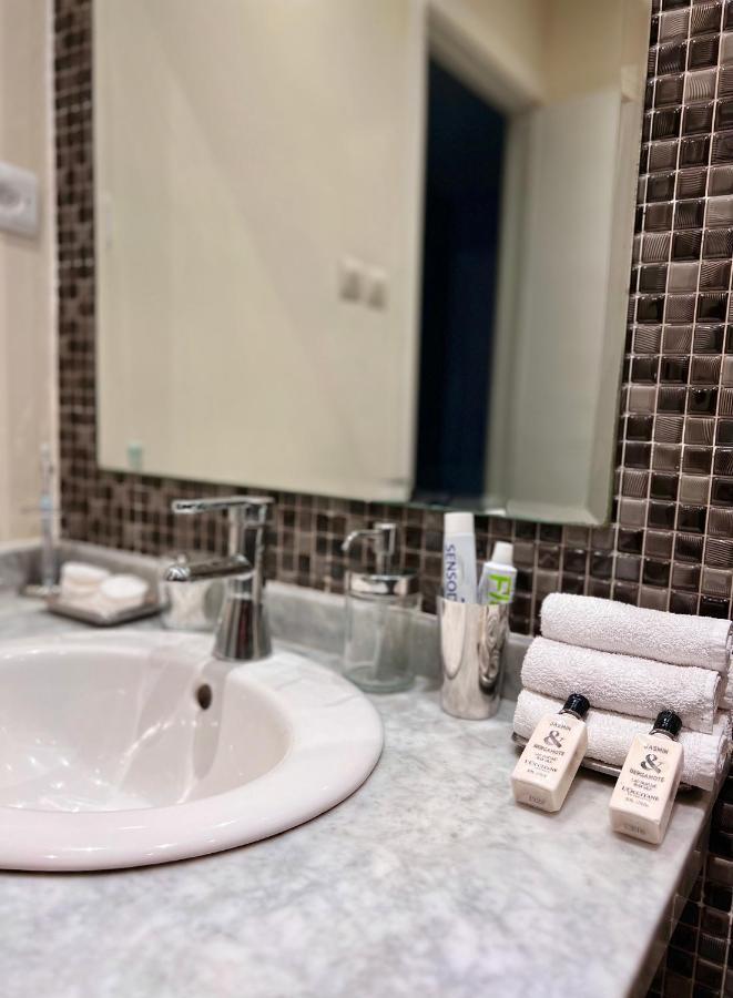 Bed & Breakfast In Designer Appartement Casablanca Esterno foto