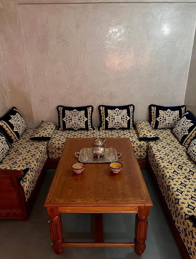 Bed & Breakfast In Designer Appartement Casablanca Esterno foto